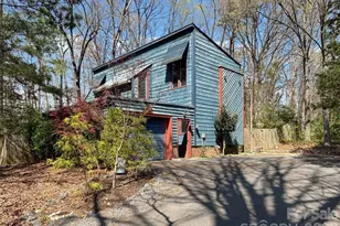 7221 Delta Lake Dr, Charlotte, NC 28215 - Photo 2