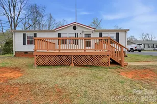 2862 Eagle Point Dr, Trinity, NC 27370 - Photo 1