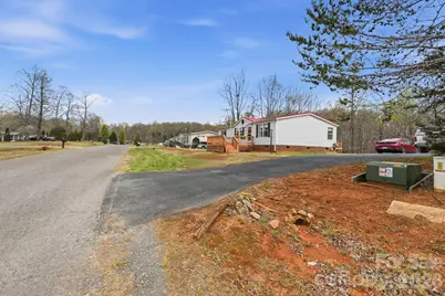 2862 Eagle Point Drive, Trinity, NC 27370 - Photo 30