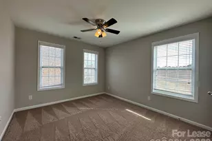 9407 Inverness Bay Rd, Charlotte, NC 28278 - Photo 18