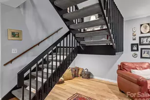 521 Crowfields Ln, Asheville, NC 28803 - Photo 16