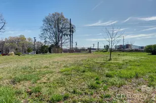 224 W Mills Ave, Mooresville, NC 28115 - Photo 10