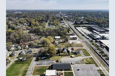 224 W Mills Avenue, Mooresville, NC 28115 - Photo 18