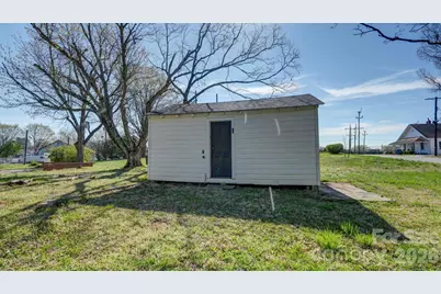 224 W Mills Avenue, Mooresville, NC 28115 - Photo 18