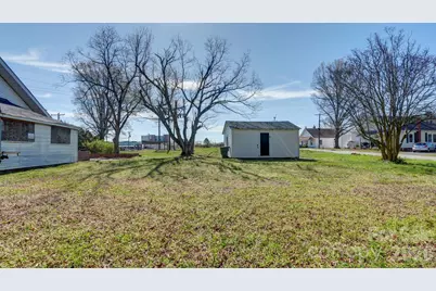 224 W Mills Avenue, Mooresville, NC 28115 - Photo 14