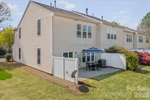2419 Diplomat Ln, Charlotte, NC 28210 - Photo 30