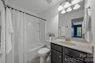 2419 Diplomat Ln, Charlotte, NC 28210 - Photo 24