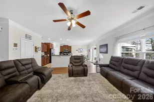 9417 Tavistock Ct, Matthews, NC 28105 - Photo 10