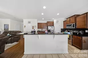 9417 Tavistock Ct, Matthews, NC 28105 - Photo 8