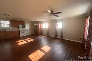 2446 Crowders Creek Rd, Gastonia, NC 28052 - Photo 10