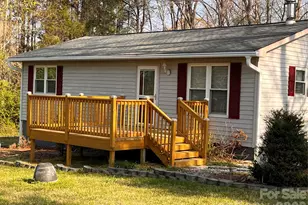 2446 Crowders Creek Rd, Gastonia, NC 28052 - Photo 2