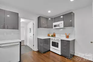 2926 Palm Ave, Charlotte, NC 28205 - Photo 10