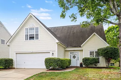 10027 Brawley Lane, Charlotte, NC 28215 - Photo 1