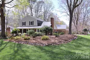 725 Bethune Pl, Matthews, NC 28105 - Photo 2