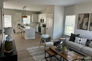 7813 Benning St, Charlotte, NC 28216 - Photo 6