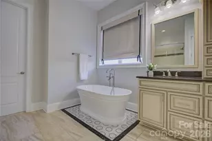 14924 High Bluff Ct, Charlotte, NC 28278 - Photo 26