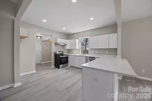 414 W Sharpe St, Statesville, NC 28677 - Photo 8