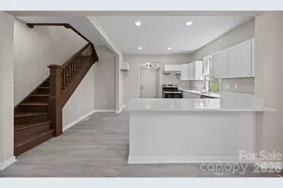 414 W Sharpe Street, Statesville, NC 28677 - Photo 4