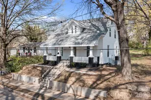 414 W Sharpe St, Statesville, NC 28677 - Photo 2