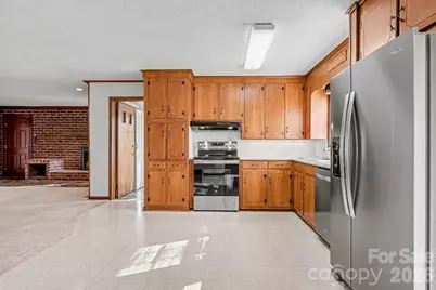 614 W Ridge Avenue, Landis, NC 28088 - Photo 12