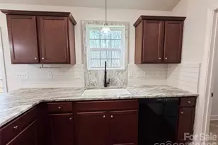 307 Rhea Rd, York, SC 29745 - Photo 10