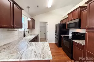 307 Rhea Rd, York, SC 29745 - Photo 2