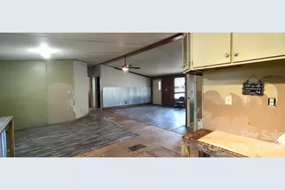 5030 Pine Springs Drive, Bessemer City, NC 28016 - Photo 6