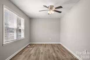 8410 Clear Meadow Ln, Charlotte, NC 28227 - Photo 4