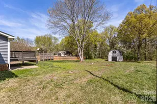 8410 Clear Meadow Ln, Charlotte, NC 28227 - Photo 34