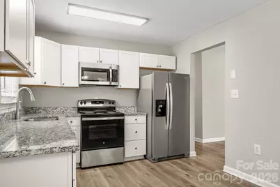 8410 Clear Meadow Lane, Charlotte, NC 28227 - Photo 10