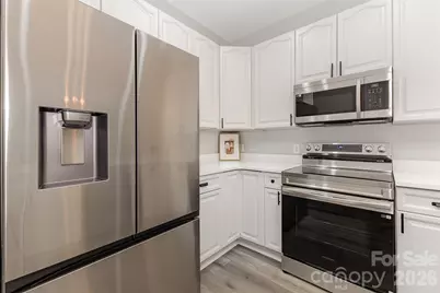 6204 Half Dome Drive, Charlotte, NC 28269 - Photo 6