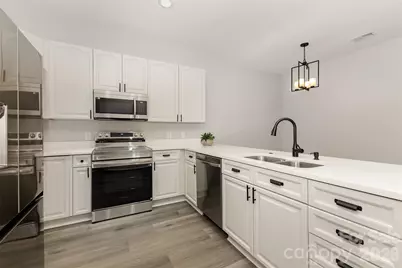 6204 Half Dome Drive, Charlotte, NC 28269 - Photo 8