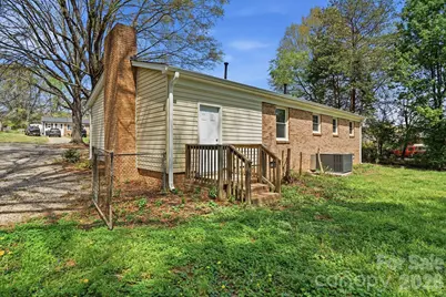 2323 Maplewood Drive, Gastonia, NC 28052 - Photo 20