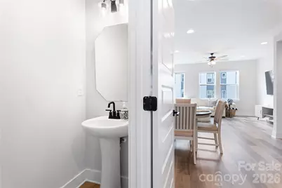 223 S Bruns Avenue, Charlotte, NC 28208 - Photo 16