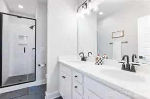 223 S Bruns Ave, Charlotte, NC 28208 - Photo 20