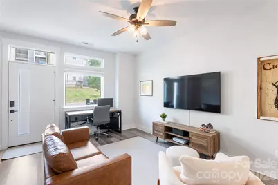 223 S Bruns Avenue, Charlotte, NC 28208 - Photo 4