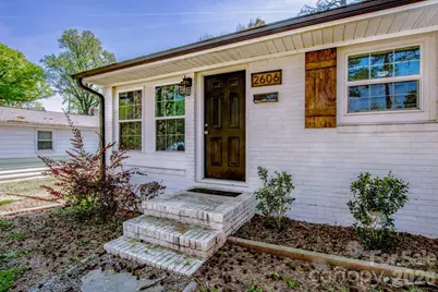 2606 Druid Hills Way #5, Charlotte, NC 28206 - Photo 2