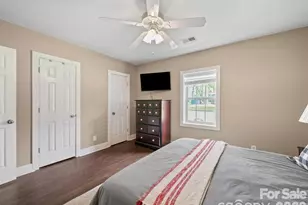 275 S Waters Edge Dr, Winnsboro, SC 29180 - Photo 14