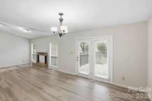 7700 Park Vista Cir, Charlotte, NC 28226 - Photo 8