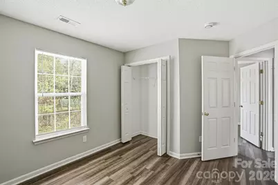 836 Almora Drive, Charlotte, NC 28216 - Photo 26