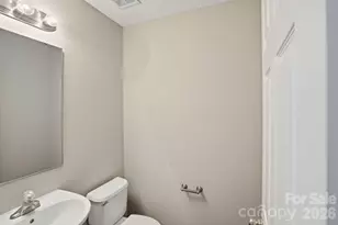 836 Almora Dr, Charlotte, NC 28216 - Photo 28