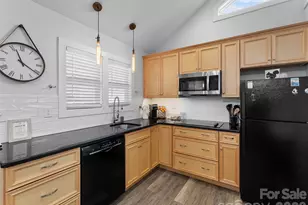 175 Duckworth Ave, Brevard, NC 28712 - Photo 8