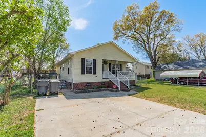 1015 S Walnut Street, Kannapolis, NC 28081 - Photo 2