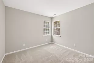 2801 Dellinger Dr, Charlotte, NC 28269 - Photo 22