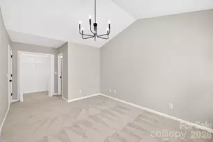 2801 Dellinger Dr, Charlotte, NC 28269 - Photo 18