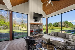 122 Wintercress Dr, Mills River, NC 28759 - Photo 4