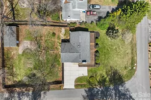 93 English Dr, Candler, NC 28715 - Photo 32