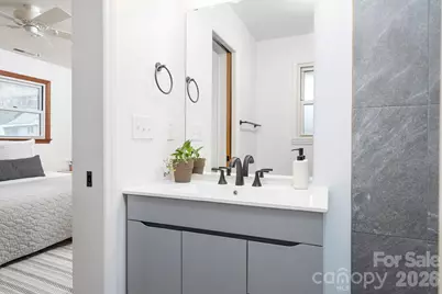 19 Wentworth Avenue, Asheville, NC 28803 - Photo 16