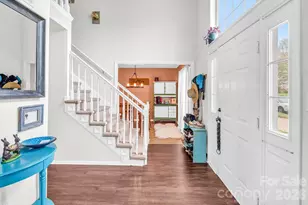 7422 Autumn Trail Dr, Charlotte, NC 28213 - Photo 4