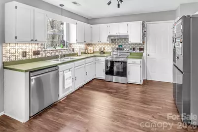 7422 Autumn Trail Drive, Charlotte, NC 28213 - Photo 18